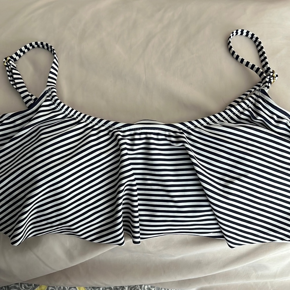 Swimming top stripped